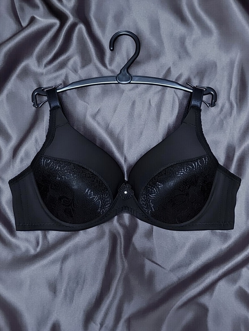 Pack of 1 black Color Jersey Padded Bras - Rs. 1200 with Free Delivery